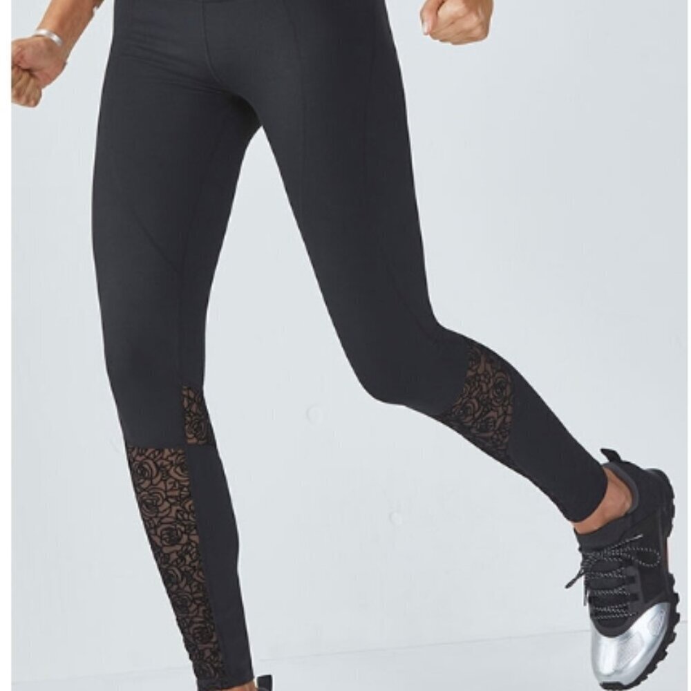 Fabletics Avon Legging Size: S / Regular | 27 Color: BLACK/BLACK RO